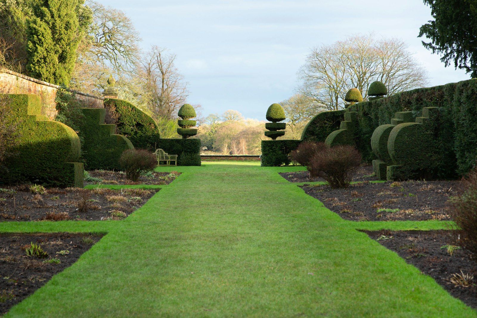 Neatly maintained green lawn in Orangeville